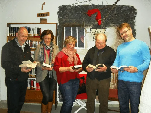 Beitragsbild: CDU besucht ehrenamtlich geführte Kath.Öffentliche Bücherei in Bork